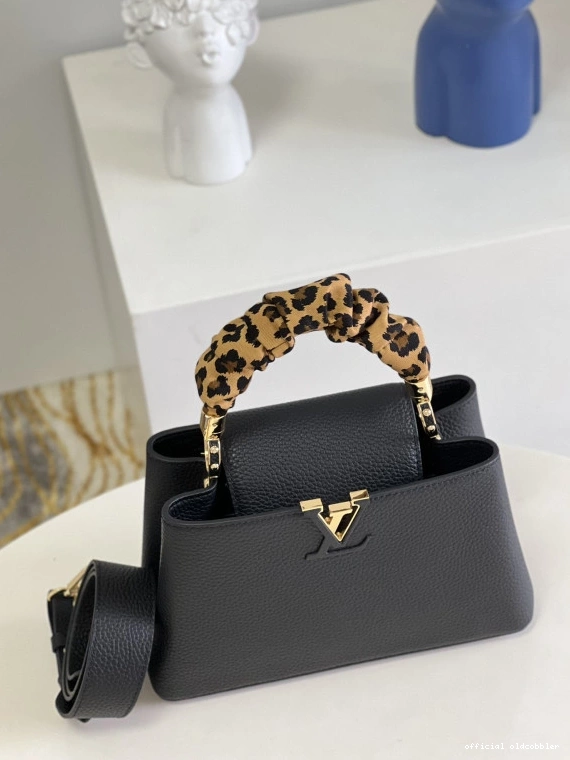Official oldcobbler VUITTON CAPUCINES LOUIS BB 0717